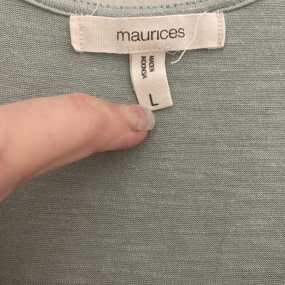 MAURICE’S SEA GREEN FLOWER PRINT TOP - Picture 4 of 6